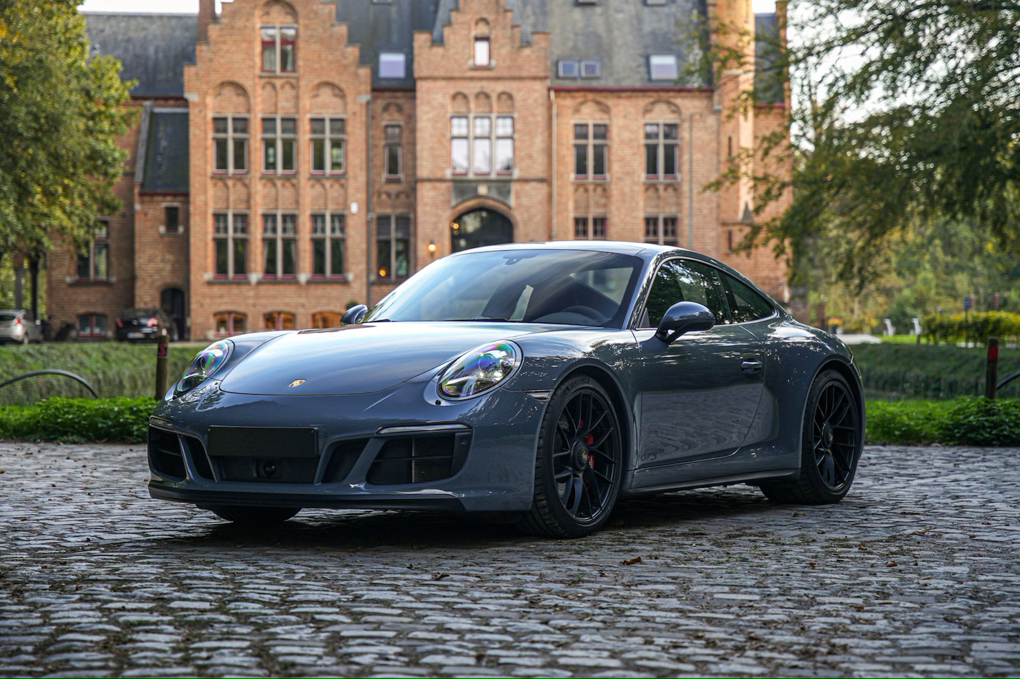 Porsche 911 GTS